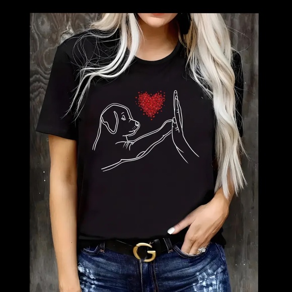 Tops - 🐶❤️NWT🤩 |•Puppy Love High Five•| Oversized T-Shirt • Size Medium (Large)